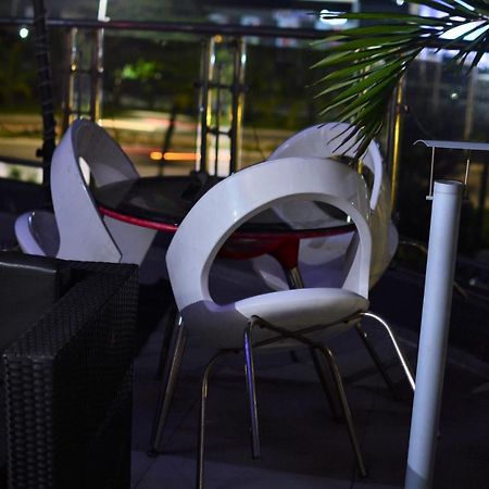 Caesar'S Luxury Hotel レッキ エクステリア 写真